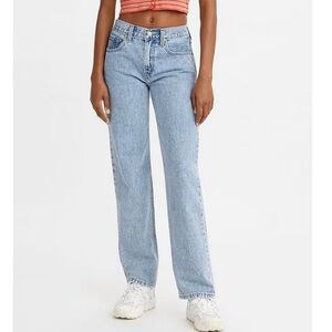 Levi’s Low Pro Straight Jean